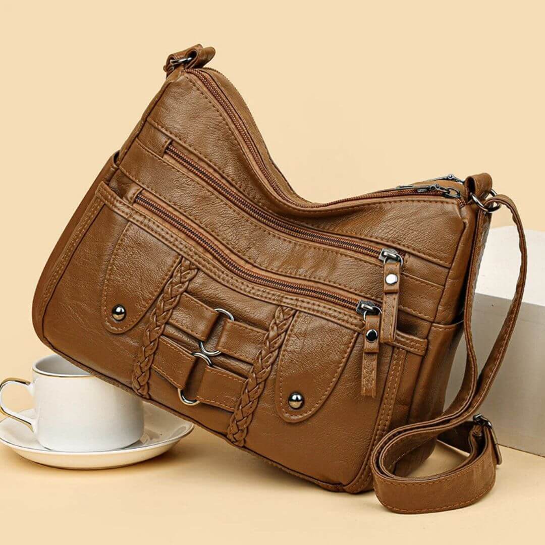 Allison’s Effortless Charm | Crossbody Bag