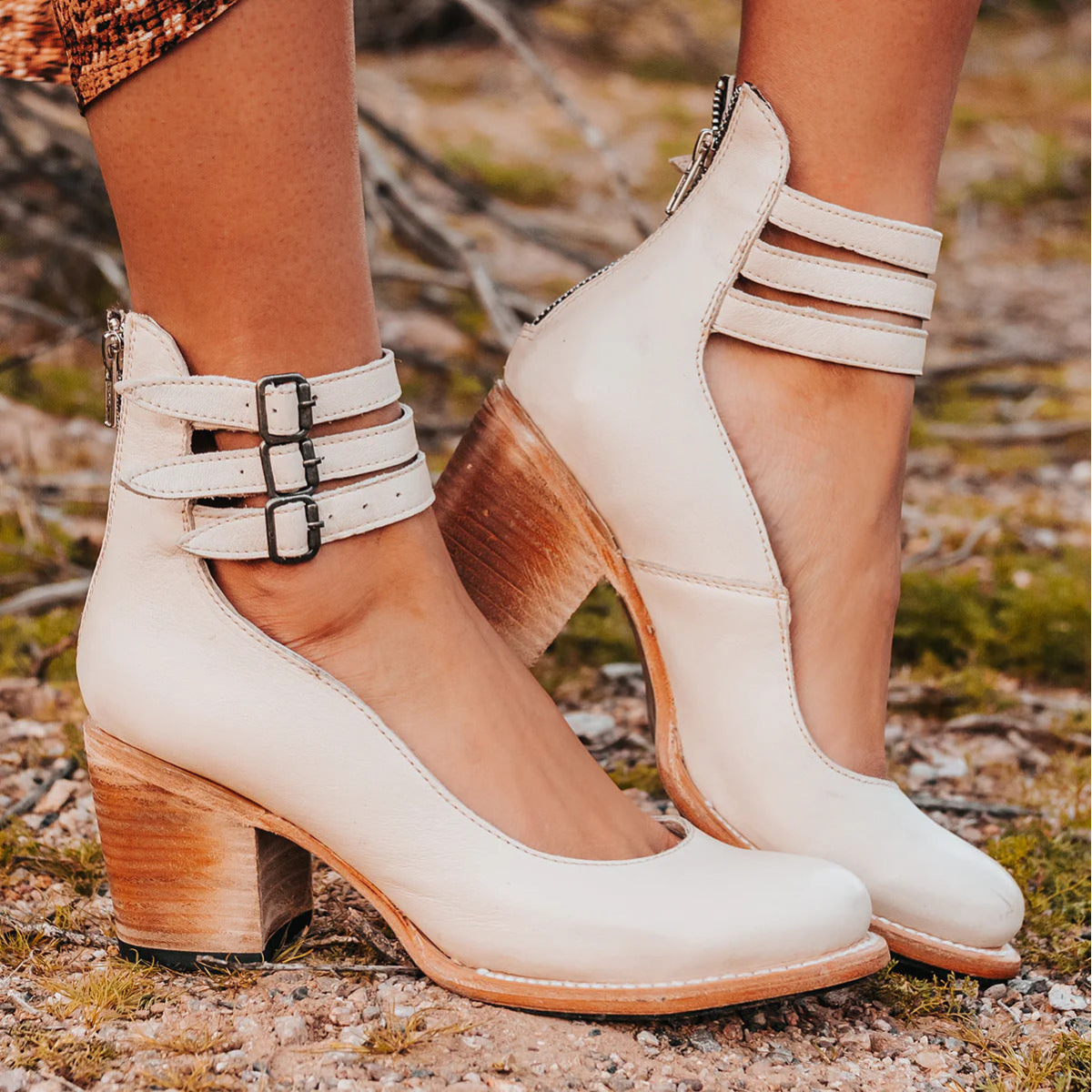 Ginevra | Multi-strap pumps with chunky heel