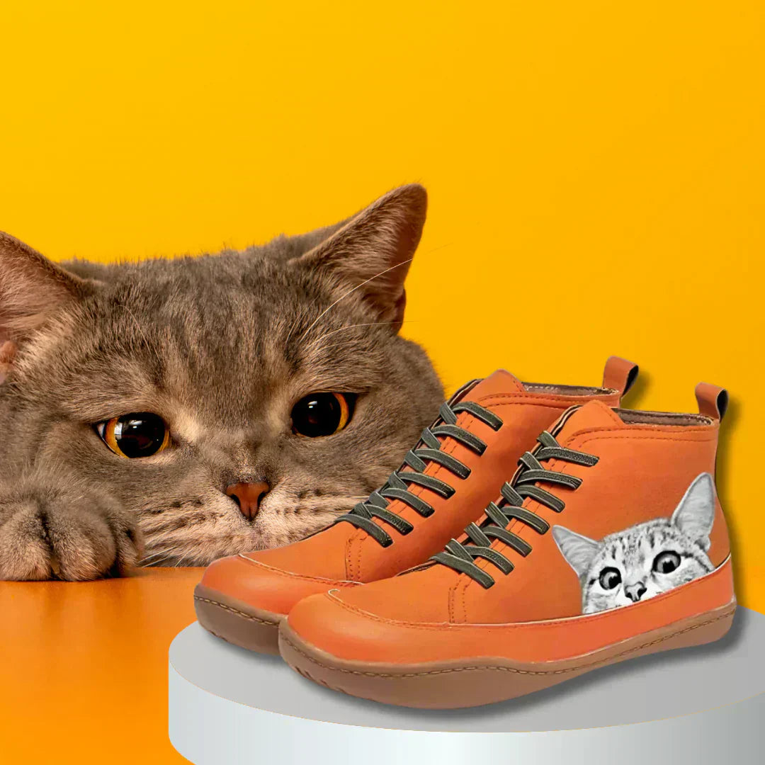 Remi | Leather Ankle Boots for Cat Lovers