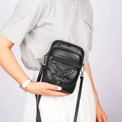 Cassandra’s Sleek Companion | Crossbody Bag