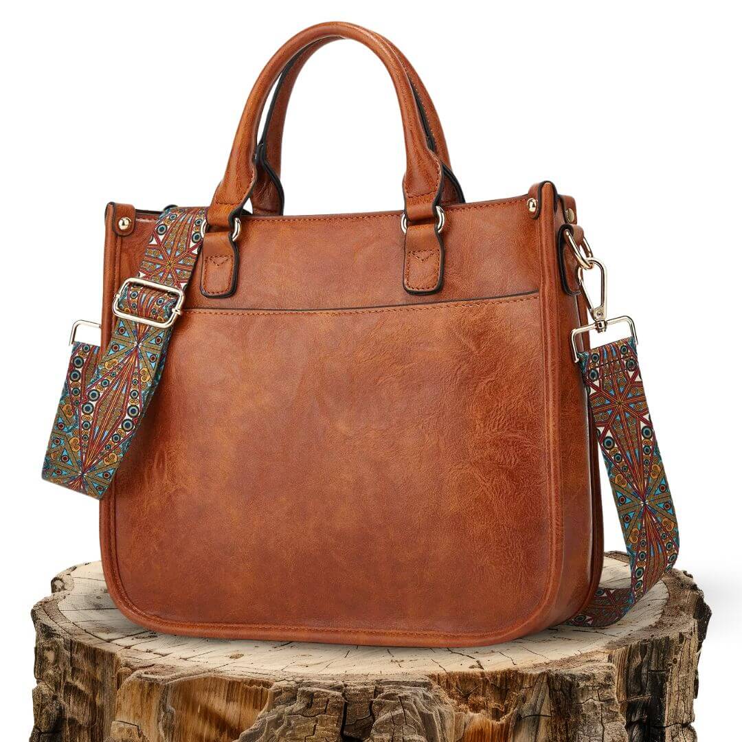 Amanda’s Timeless Chic | Handbag