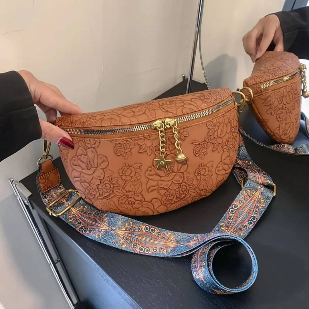 Catherine’s Chic Essential | Crossbody Bag