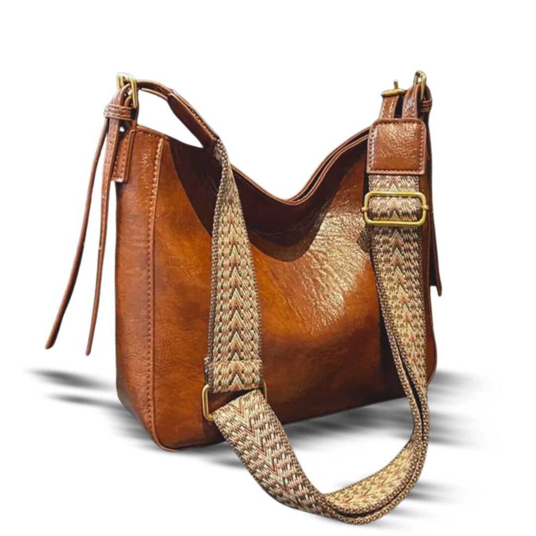 Emily’s Effortless Carry | Shoulder Bag