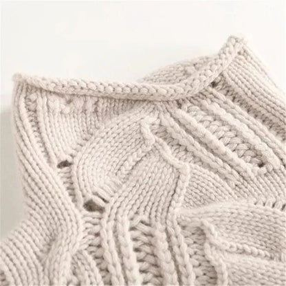 Ksenia – Cashmere Cable Knit Turtleneck